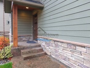 3160 N Honeysuckle Dr in Coeur d'Alene, ID - Building Photo - Building Photo