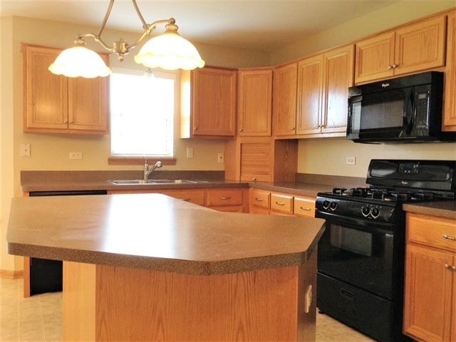 16200 Carlow Cir in Manhattan, IL - Building Photo - Building Photo