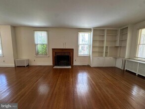 2401 W 18th St in Wilmington, DE - Building Photo - Building Photo
