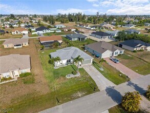 1805 NW 3rd Ave in Cape Coral, FL - Building Photo - Building Photo