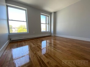 2777 Atlantic Ave in Brooklyn, NY - Building Photo - Floor Plan