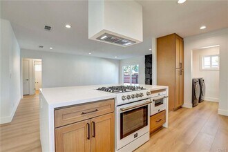 7043 E Harco St in Long Beach, CA - Building Photo - Building Photo