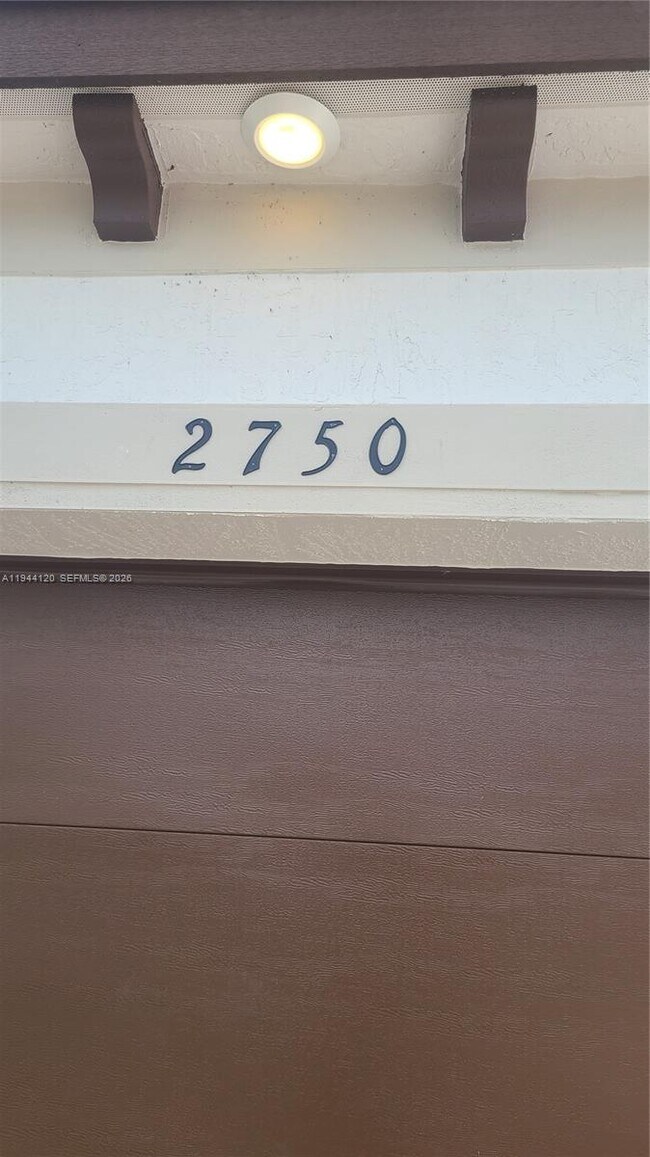 2750 SE 24th Terrace in Homestead, FL - Building Photo - Building Photo