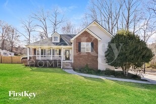 622 Skyline Dr in Villa Rica, GA - Building Photo