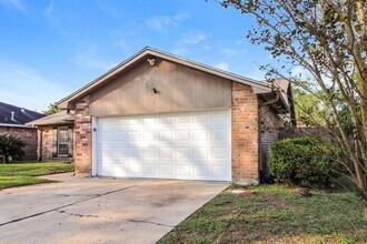 15102 4 Winds Dr in Missouri City, TX - Building Photo - Building Photo