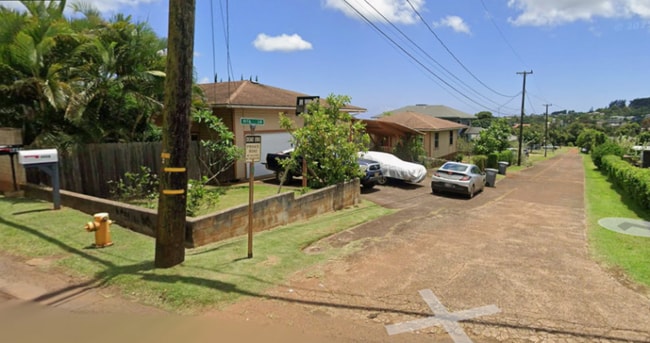 4604 Puuwai Rd in Kalaheo, HI - Foto de edificio - Building Photo