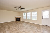 3143 S Upland St in Katy, TX - Foto de edificio - Building Photo