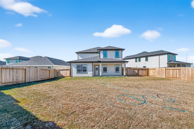 3711 Zoeys Wy in Fulshear, TX - Foto de edificio - Building Photo