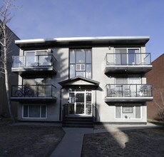 1715 13th St SW in Calgary, AB - Building Photo - Building Photo