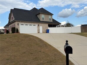 115 Dairy Ct in Raeford, NC - Building Photo - Building Photo