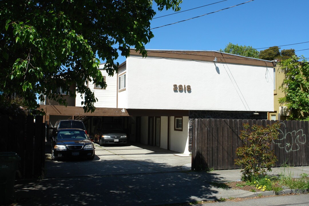 2918 Fulton St in Berkeley, CA - Building Photo