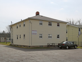 833 Millersport Hwy in Buffalo, NY - Building Photo - Building Photo