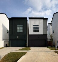 6733 Peerless St in Houston, TX - Building Photo