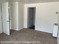 27151 Grandmont St photo'