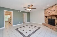 10324 Longmont Dr photo'