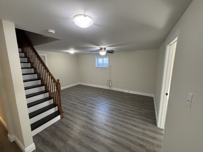 1091 Whitefield Dr in Peterborough, ON - Building Photo - Building Photo