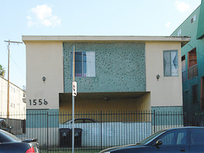 1556 Mariposa Ave in Los Angeles, CA - Building Photo - Building Photo