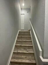 2334 Grand Central Pkwy in Orlando, FL - Building Photo - Building Photo