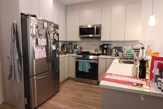 458 Washington St in Boston, MA - Building Photo - Building Photo