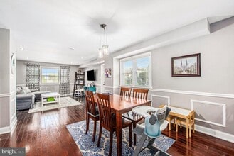 911 Wood St in Conshohocken, PA - Building Photo - Building Photo