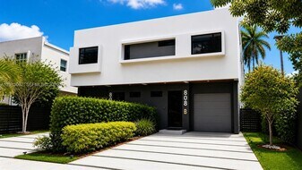 808-810 SW 9th St in Fort Lauderdale, FL - Building Photo