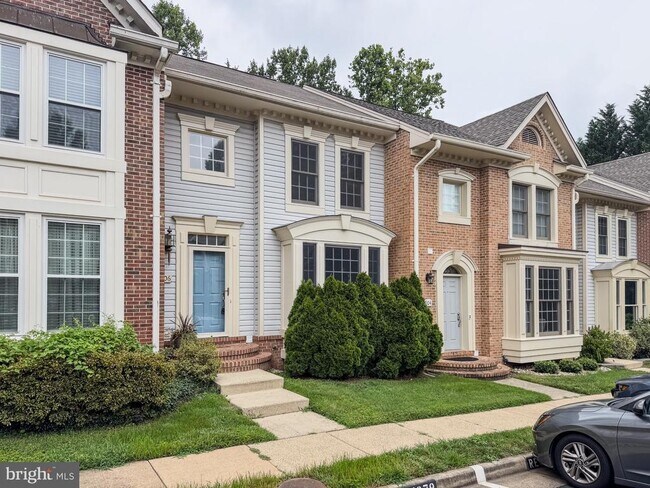 3906 Valley Ridge Dr in Fairfax, VA - Building Photo - Building Photo