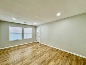 705 N Key Blvd in Midwest City, OK - Building Photo - Building Photo
