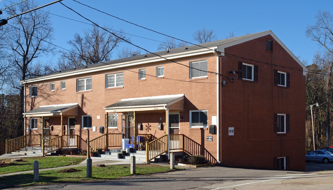 2008 Jersey Ave in Durham, NC - Foto de edificio