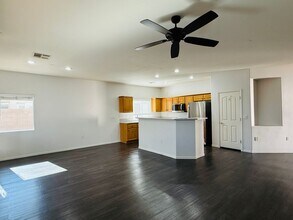 4481 El Presidio Dr in Las Vegas, NV - Building Photo - Building Photo