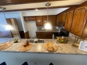12104 Briarlake Ct in Oklahoma City, OK - Building Photo - Building Photo