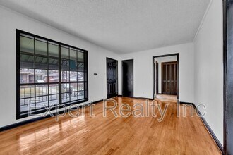 117 62nd St in Fairfield, AL - Building Photo - Building Photo