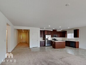 14320 Loyola Dr in Reno, NV - Building Photo - Building Photo
