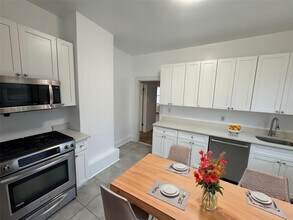 520 Fourth Ave in Pelham, NY - Building Photo - Building Photo