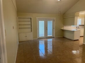 8306 Springtime Ln in Houston, TX - Building Photo - Building Photo