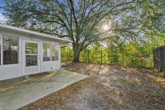 7728 Pikes Peak Dr in Jacksonville, FL - Building Photo - Building Photo