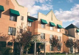 Carroll Inn in Sunnyvale, CA - Foto de edificio - Building Photo