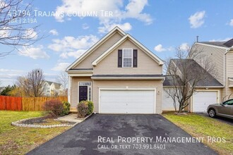 43794 Trajans Column Terrace in Ashburn, VA - Foto de edificio - Building Photo