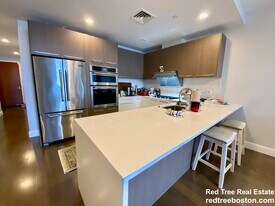 150 Dorchester Ave, Unit 612 in Boston, MA - Building Photo