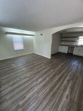 2626 S Classen St in Wichita, KS - Building Photo - Building Photo