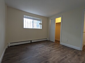 42 Gardner St, Unit #2B in Boston, MA - Building Photo - Building Photo