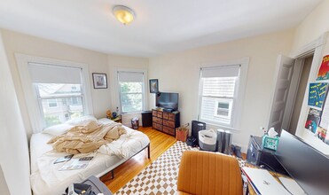 1 Woodstock Ave, Unit 1 in Boston, MA - Building Photo - Building Photo