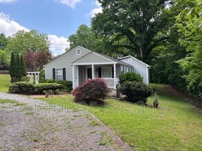 1624 Duncan Rd in Knoxville, TN - Building Photo - Building Photo