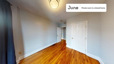 Private bedroom in 4 bed/2 bath Home in Boston, MA - Building Photo - Building Photo