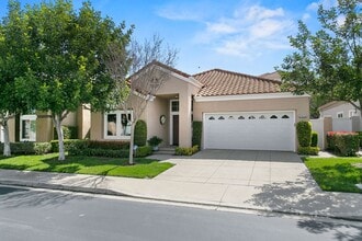 21432 Bastia in Mission Viejo, CA - Building Photo - Building Photo