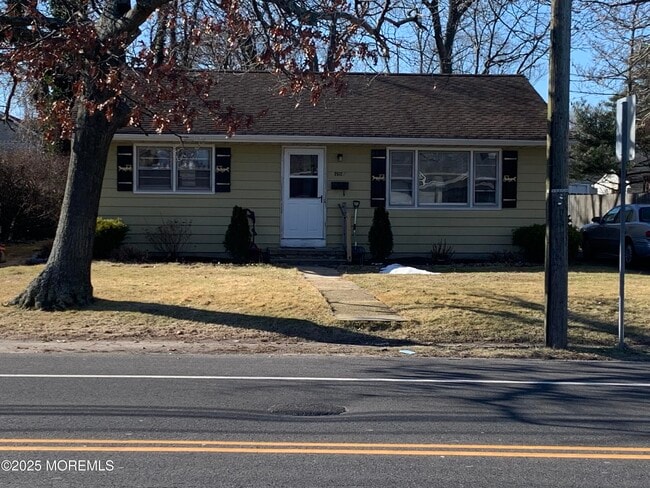 property at 2612 Bridge Ave
