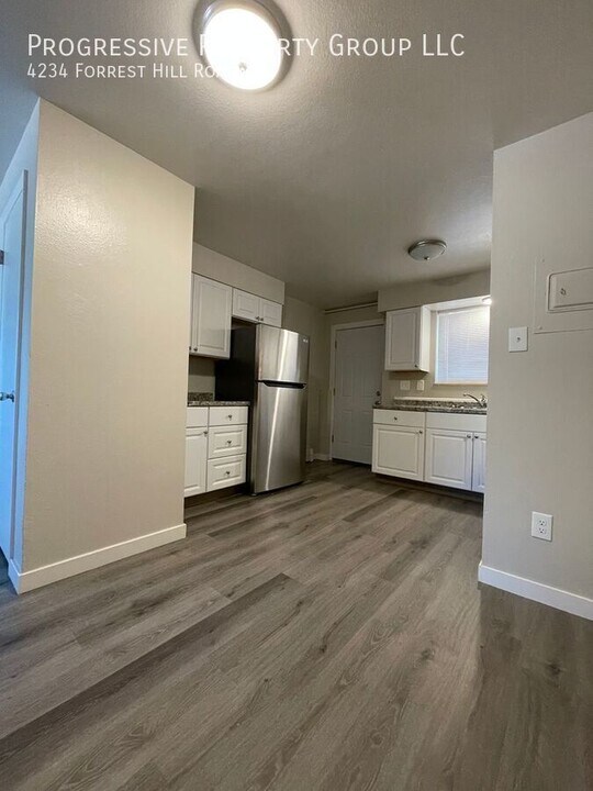 4234 Forrest Hill Rd in Colorado Springs, CO - Building Photo