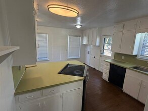 11122 Stallcup Dr in Dallas, TX - Building Photo - Building Photo