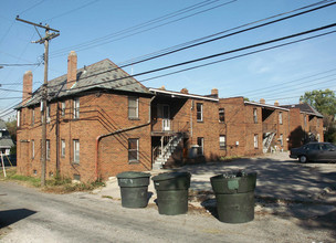 2590-2596 Neil Ave in Columbus, OH - Foto de edificio - Building Photo