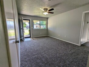 504 NE 18th St in Moore, OK - Building Photo - Building Photo