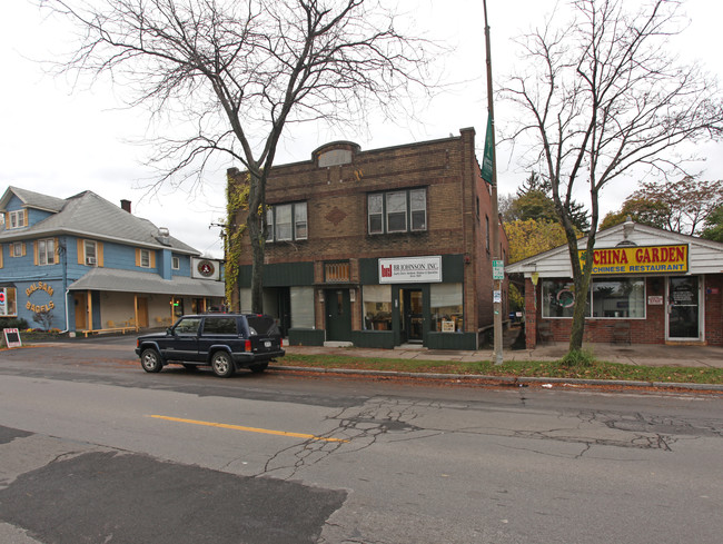 272-274 N Winton Rd in Rochester, NY - Foto de edificio - Building Photo